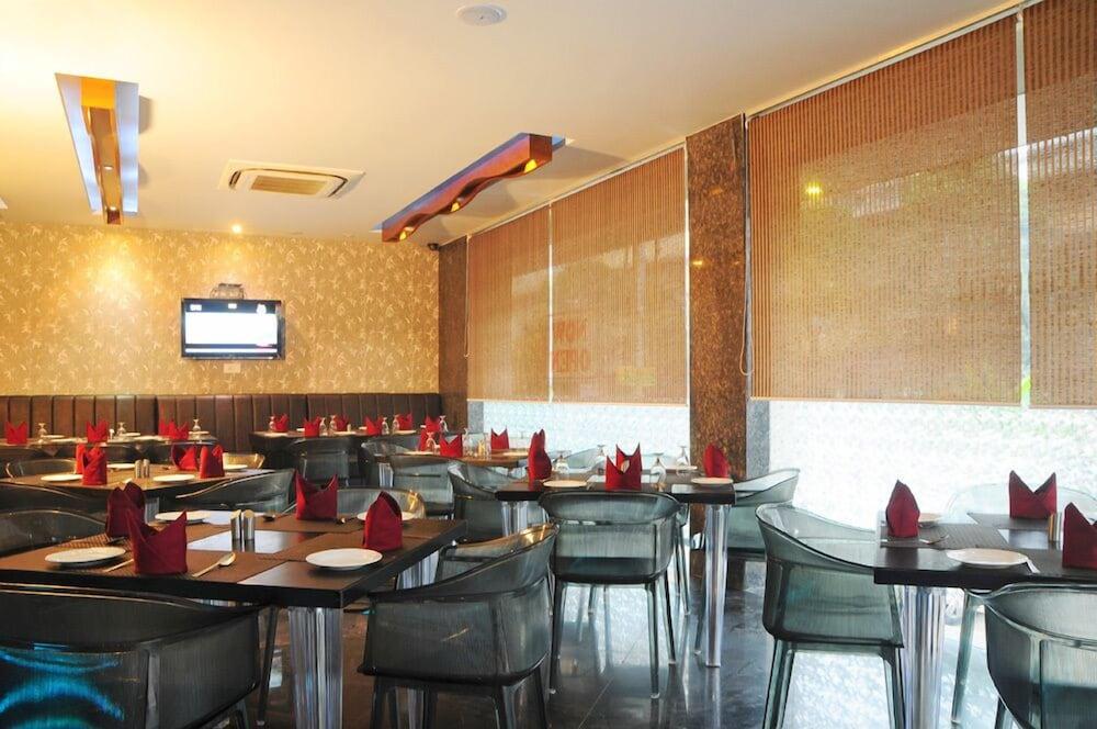 Hotel Gulnar 뉴델리 외부 사진