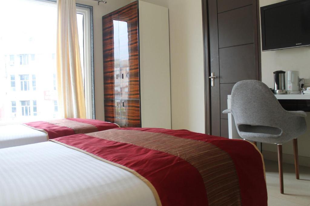 Hotel Gulnar 뉴델리 외부 사진